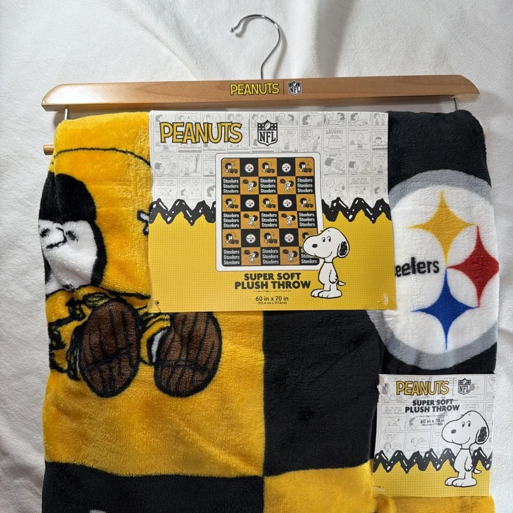 Pegasus peanuts nfl